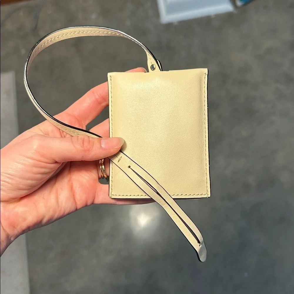 NWT Kate Spade Boarding Call Luggage Tag
